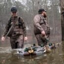 Extremely Realistic Floating Duck Decoys 6 Pack