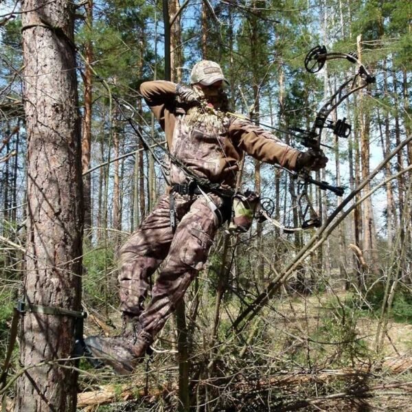 Hunting Saddle System Kit, Includes Bridge, Expandable Saddle, 2 x Tree Saddle Dump Pouch and Saddle Harness - Image 4